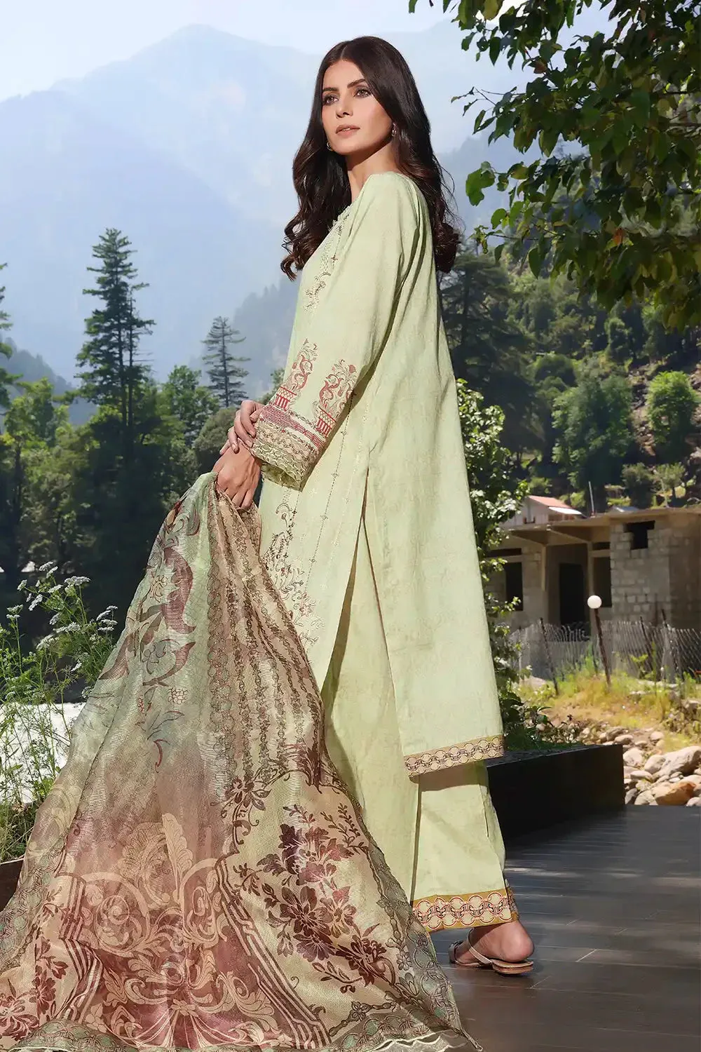 3PC Embroidered Unstitched Lawn Suit KCNE-2118