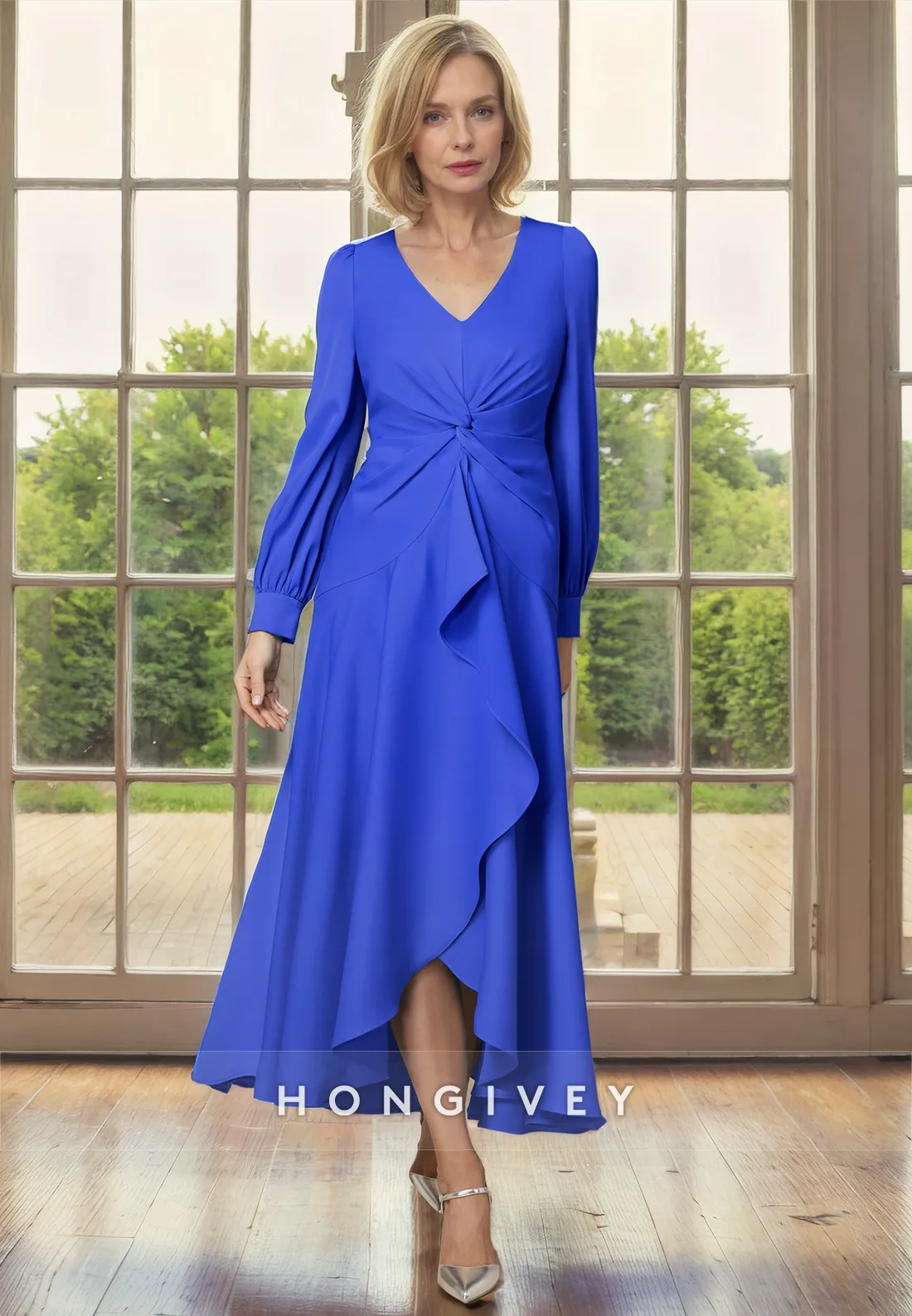 Elegant Chiffon A-Line V-Neck Long Sleeve Ruched Mother of the Bride Dress