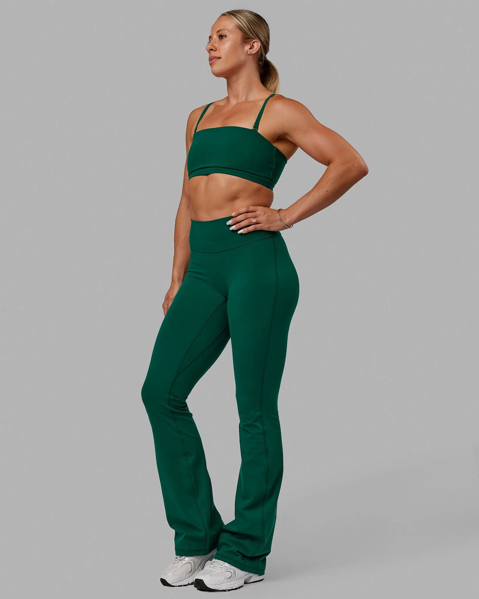 Everyday Flared X-Long Leggings - Malachite