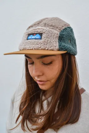 Kavu Fur Ball Fall Forest Camp Hat