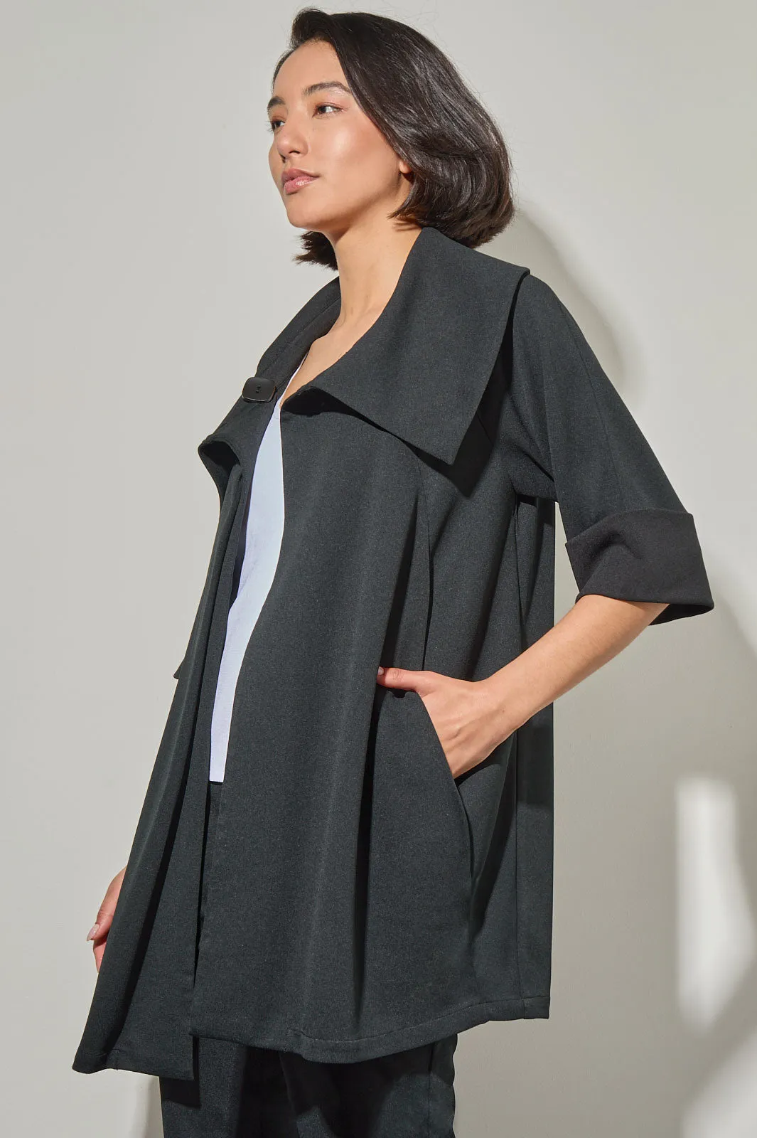 Plus Size Stretch Deco Crepe Envelope Collar Jacket