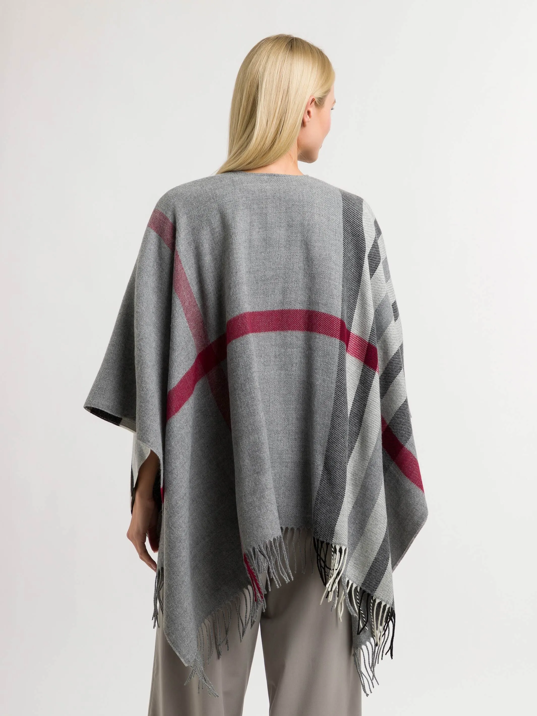 Poncho mit FRAAS Plaid Karo aus Polyacryl - Made in Germany